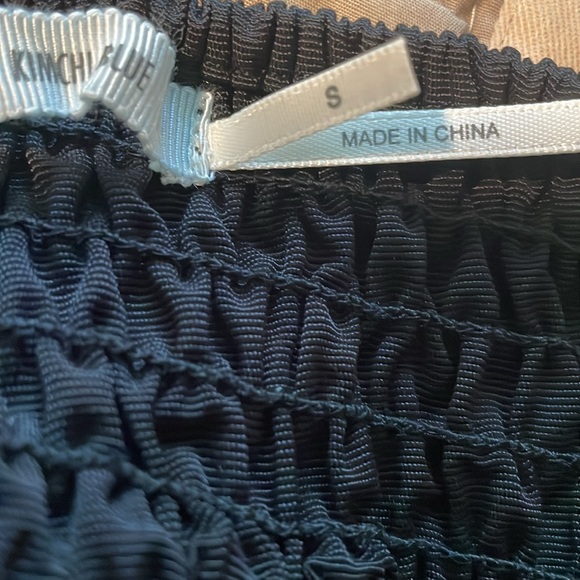 Kimchi Blue. Strapless black dress size small. - Picture 8 of 9